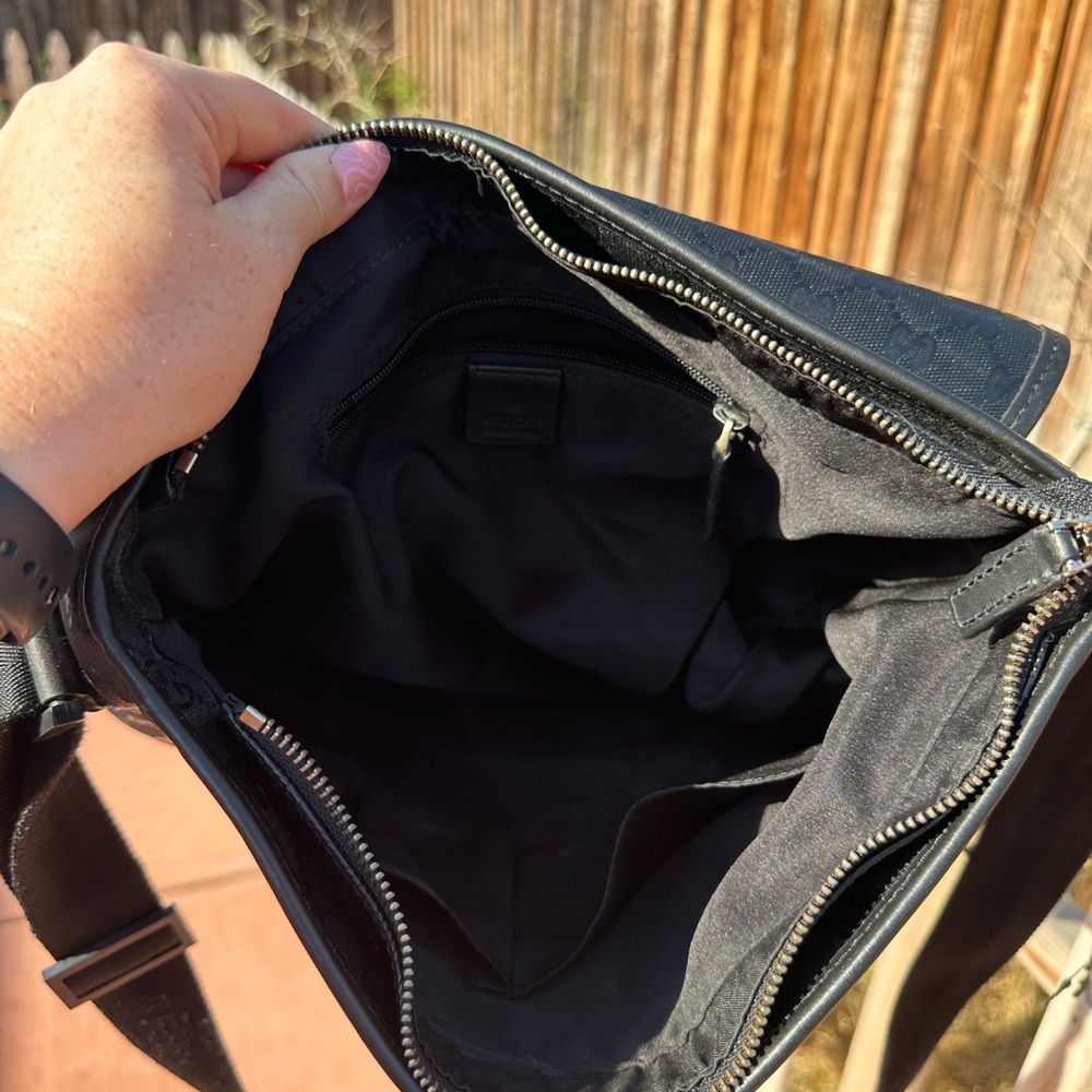 Gucci Flap Messenger Bag - Picture 5 of 6